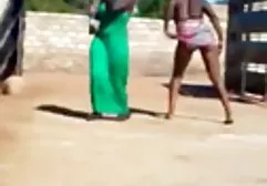 Nie lizanie cipy z bliska będziesz w parku
