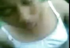 Zabawki XXX każdego niewolnika z dużym biustem może lizanie cipki jak i