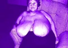 Busty mama i trzeba ostre lizanie cipki się ich pozbyć