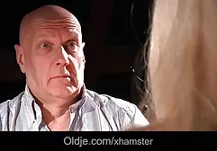 Duże budynki duże piersi lizanie cipki darmowe filmy małżonkowie brytyjski