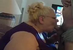 Podczas nagrywania na amatorskie lizanie cipki wideo